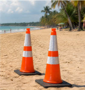2026/07/conos-playa.png